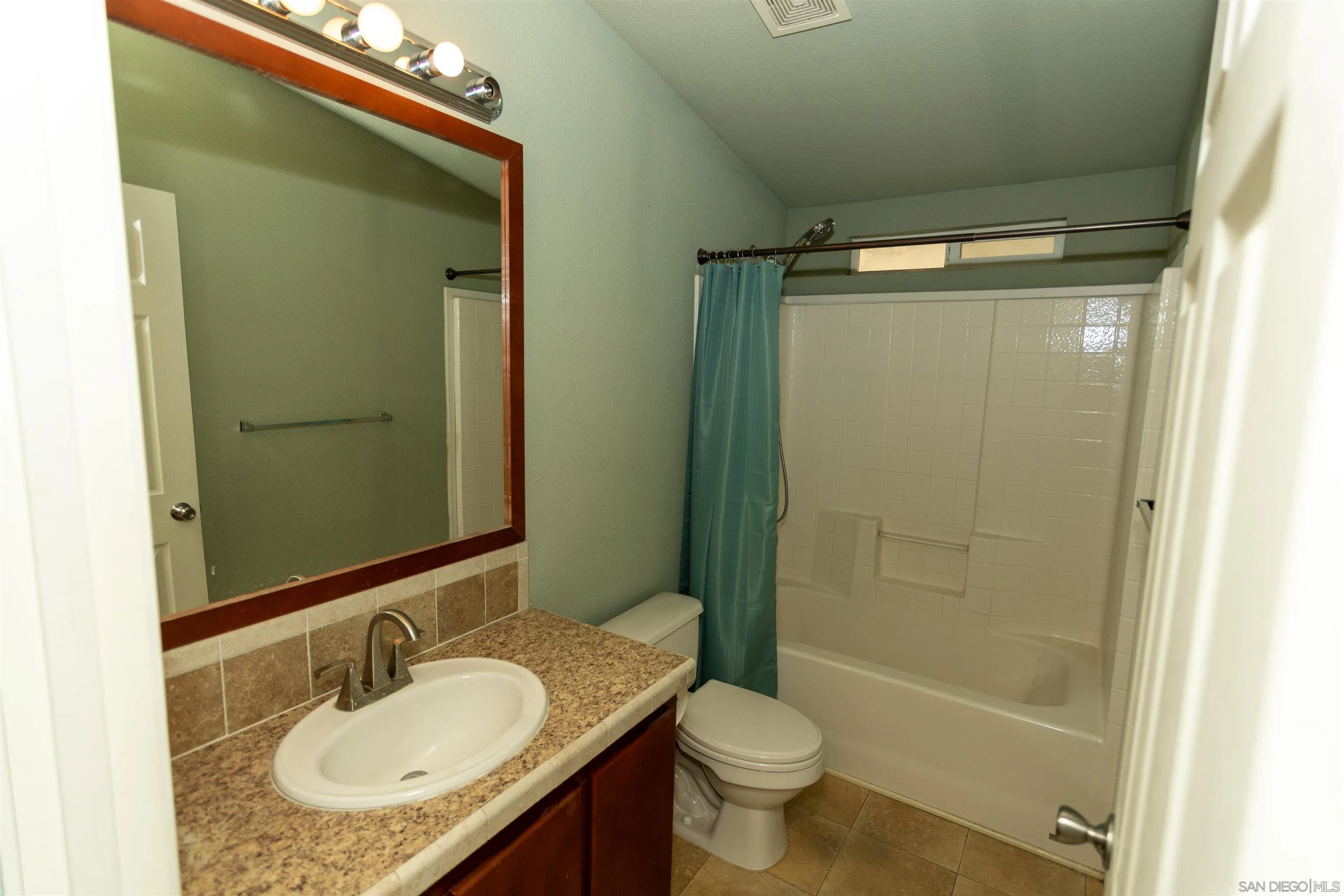 9395 Harritt Road, Unit 144 Lakeside, CA 92040 - Photo 16 of 26