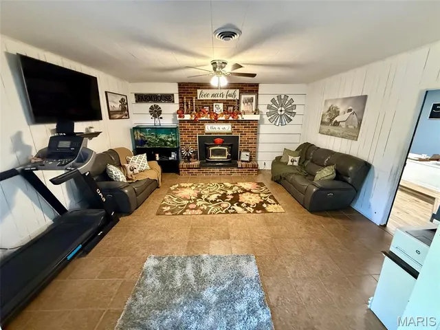 $249,900 | 1507 Roberts Street, Salem, MO 65560