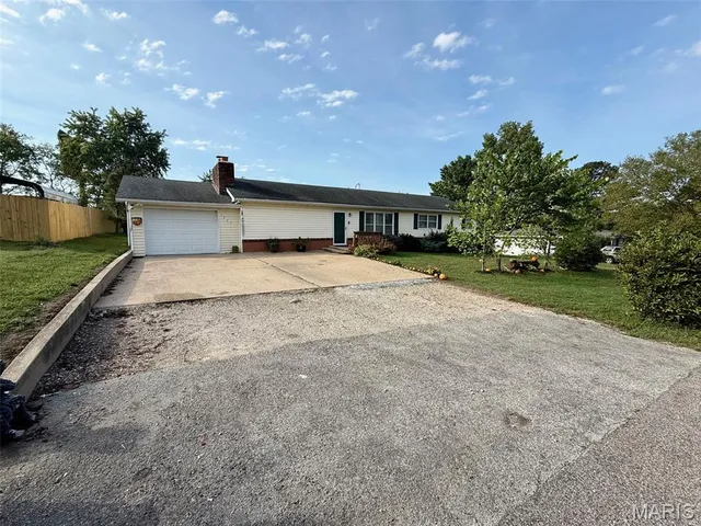 $249,900 | 1507 Roberts Street, Salem, MO 65560