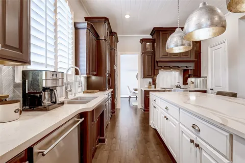 $975,000 | 30806 Shady Oak Drive, Fulshear, TX 77441