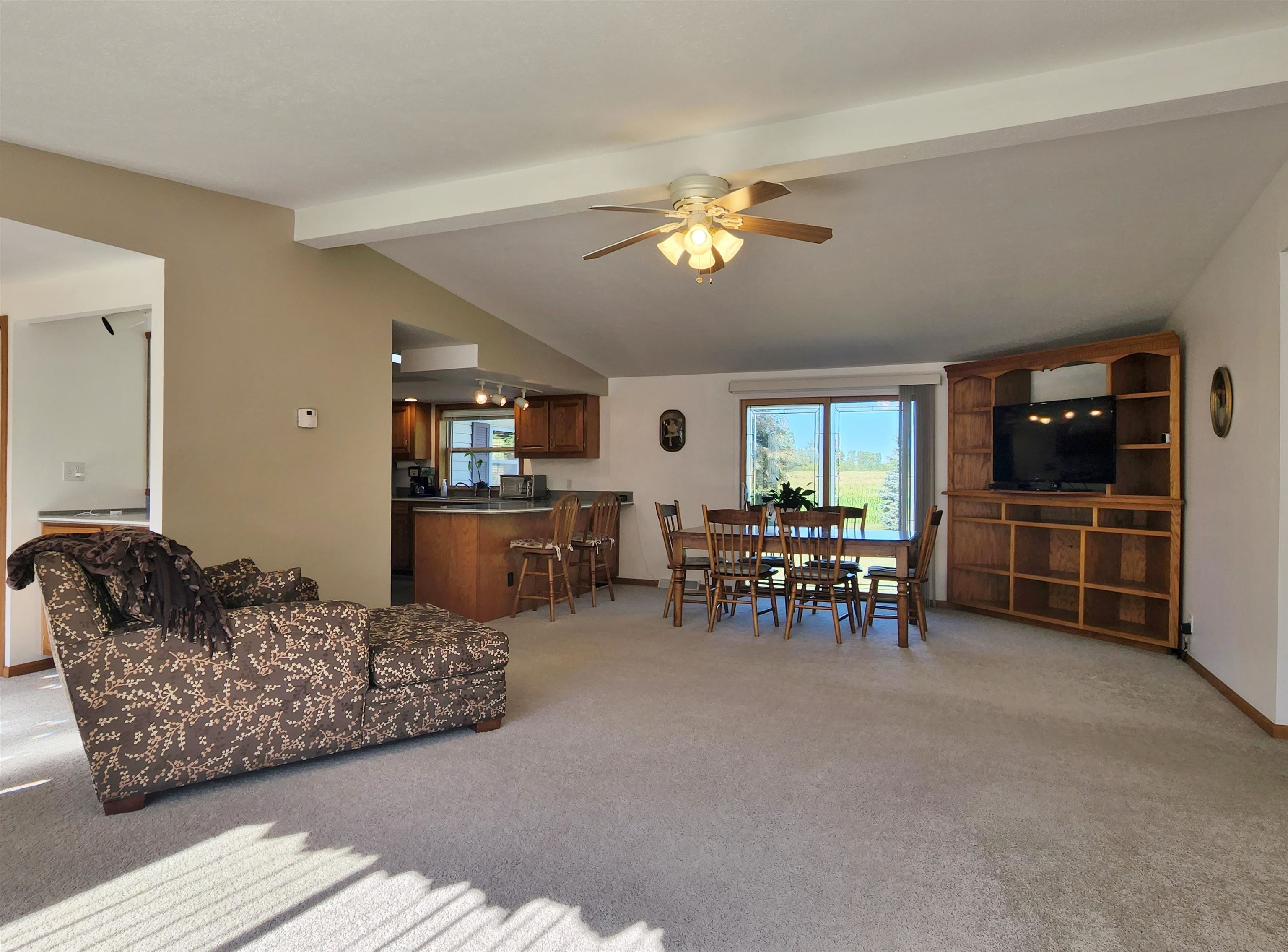 8105 North Grafton Road Alma, MI 48801 - Photo 10 of 43 1903493-9.JPG