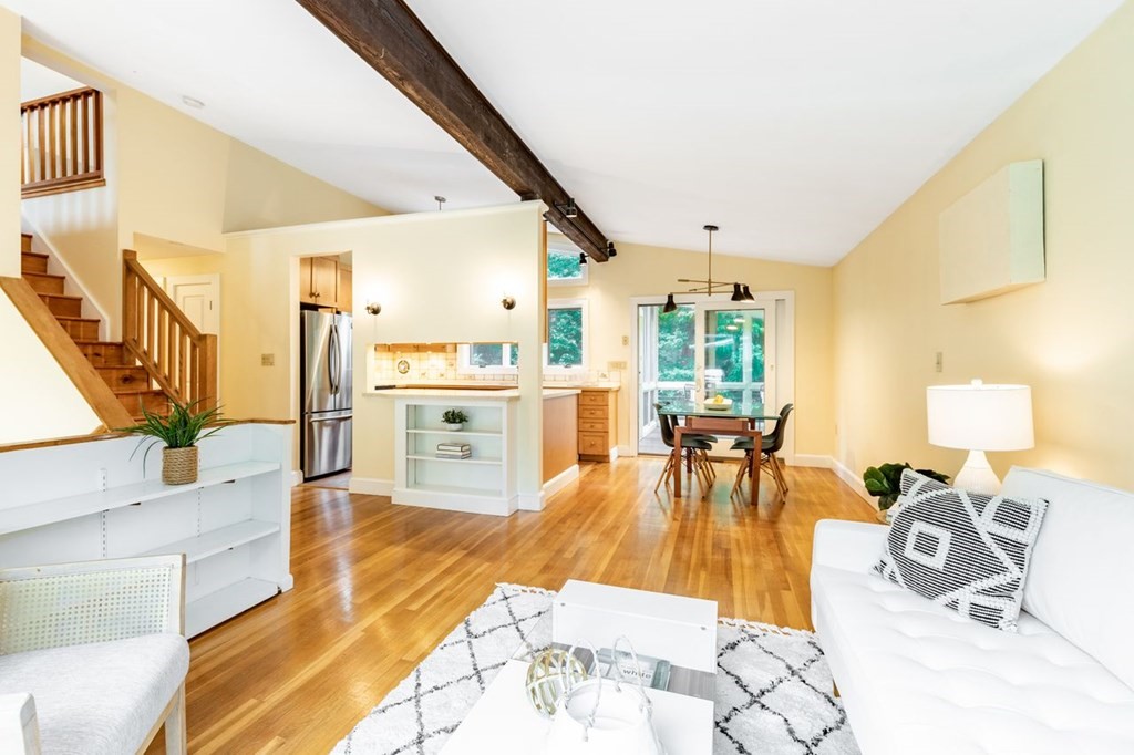 97 Minot Road Concord, MA 01742 - Photo 4 of 25 Gallery Image 4