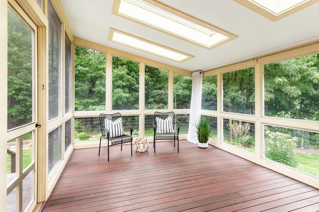97 Minot Road Concord, MA 01742 - Photo 8 of 25 Gallery Image 8