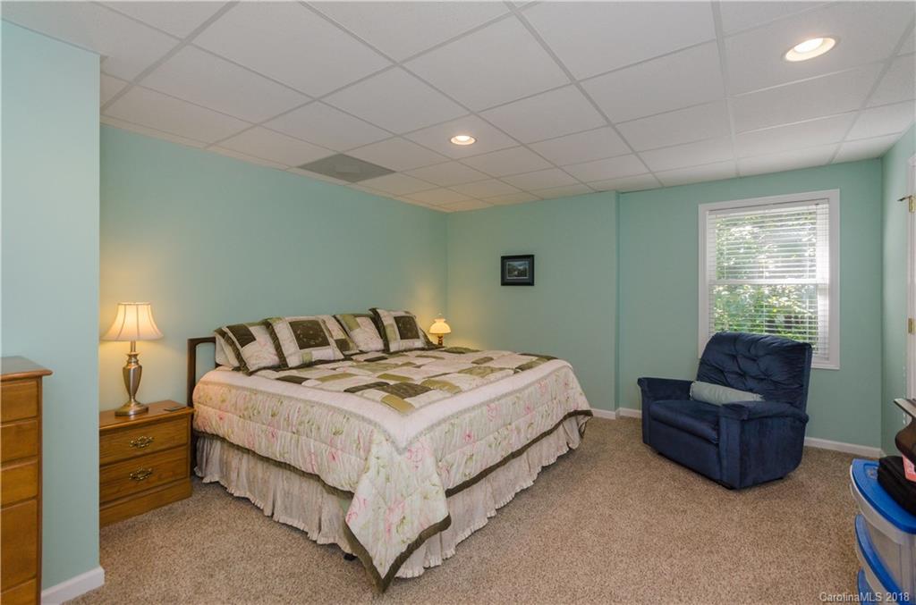 3117 Cove Loop Road, Unit 5 Hendersonville, NC 28739 - Photo 20 of 25 Gallery Image 20