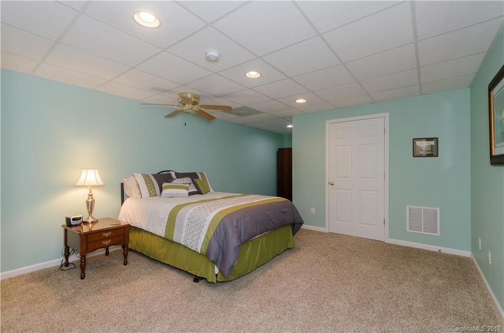 3117 Cove Loop Road, Unit 5 Hendersonville, NC 28739 - Photo 21 of 25 Gallery Image 21