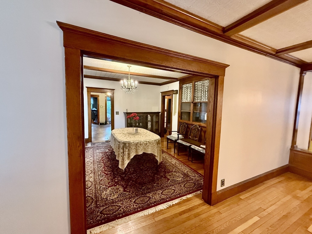 362 Page Boulevard Springfield, MA 01104 - Photo 4 of 19