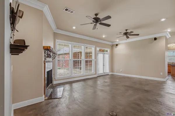 $499,999 | 7681 Amite Church Road, Denham Springs, LA 70706