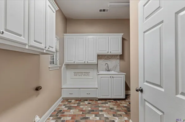 $499,999 | 7681 Amite Church Road, Denham Springs, LA 70706
