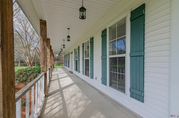 $499,999 | 7681 Amite Church Road, Denham Springs, LA 70706