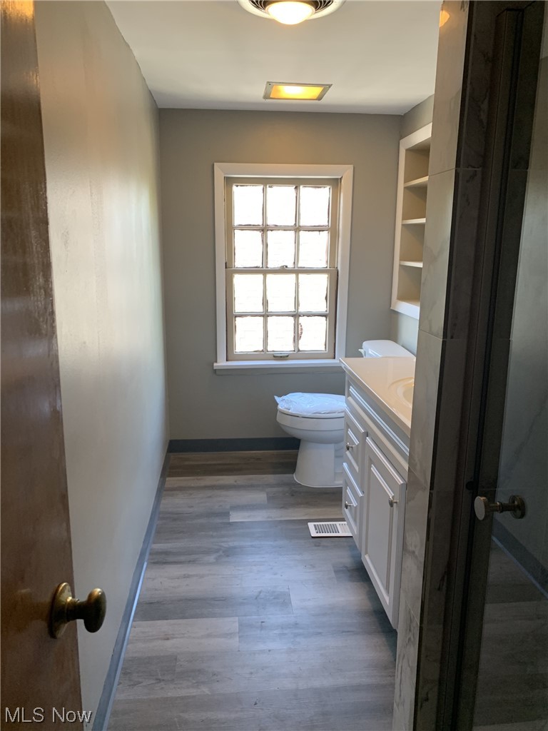 3569 Daleford Road Cleveland, OH 44120 - Photo 23 of 30 2nd floor