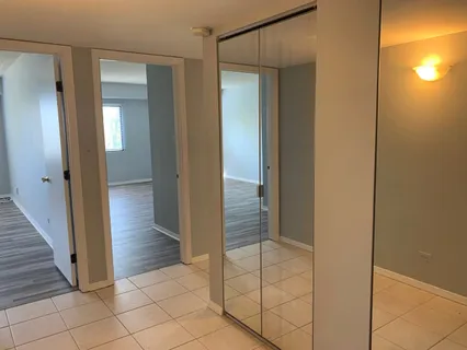$269,900 | 350 Plum Creek Drive, Unit 407, Wheeling, IL 60090