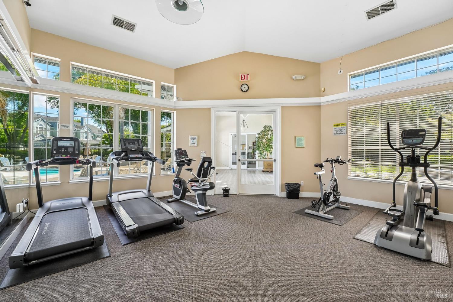 567 East Jasmine Circle Santa Rosa, CA 95407 - Photo 31 of 36