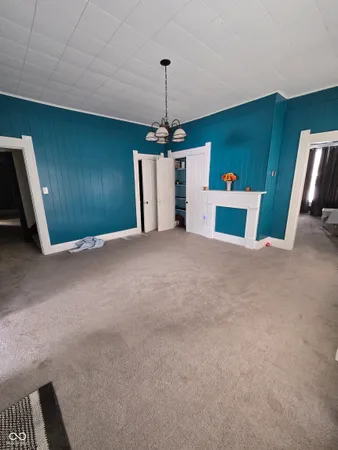 $214,500 | 127 South Madison Street, Knightstown, IN 46148