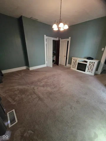 $219,500 | 127 South Madison Street, Knightstown, IN 46148