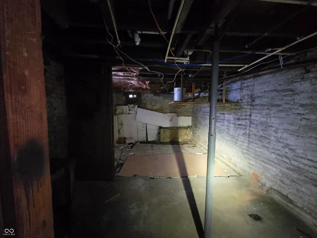 $219,500 | 127 South Madison Street, Knightstown, IN 46148