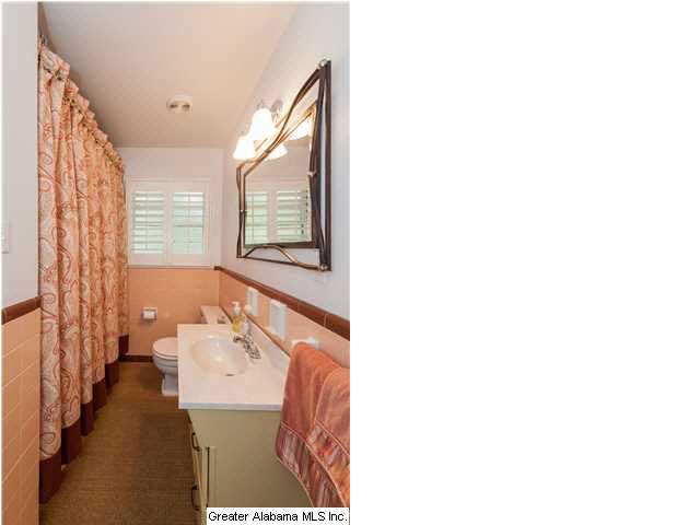 421 Cliff Place Birmingham, AL 35209 - Photo 22 of 32