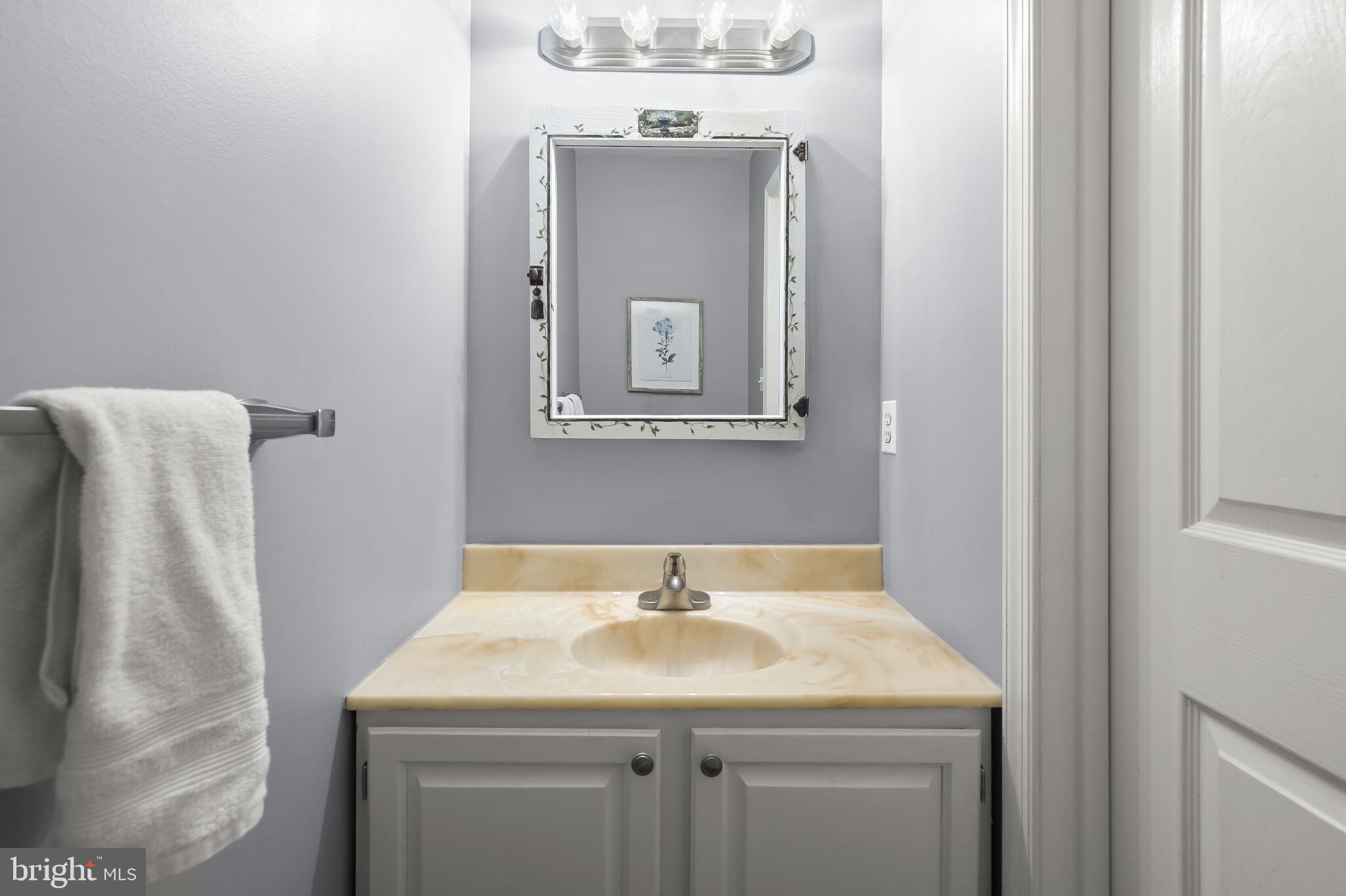 4374 Columbia Road Ellicott City, MD 21042 - Photo 26 of 73 Powder Room