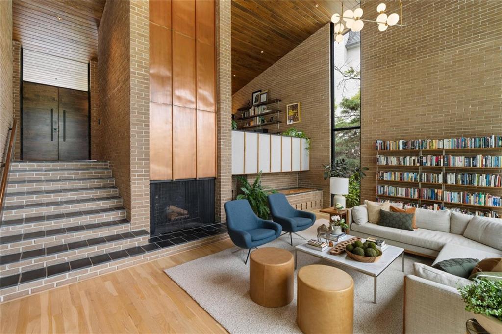 1671 Friar Tuck Road Northeast Atlanta, GA 30309 - Photo 8 of 63