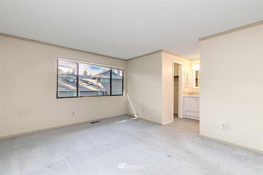 2704 167th Street Southeast Bothell, WA 98012 - Photo 8 of 13