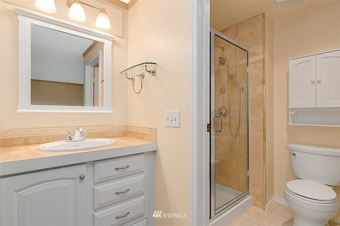 2704 167th Street Southeast Bothell, WA 98012 - Photo 9 of 13