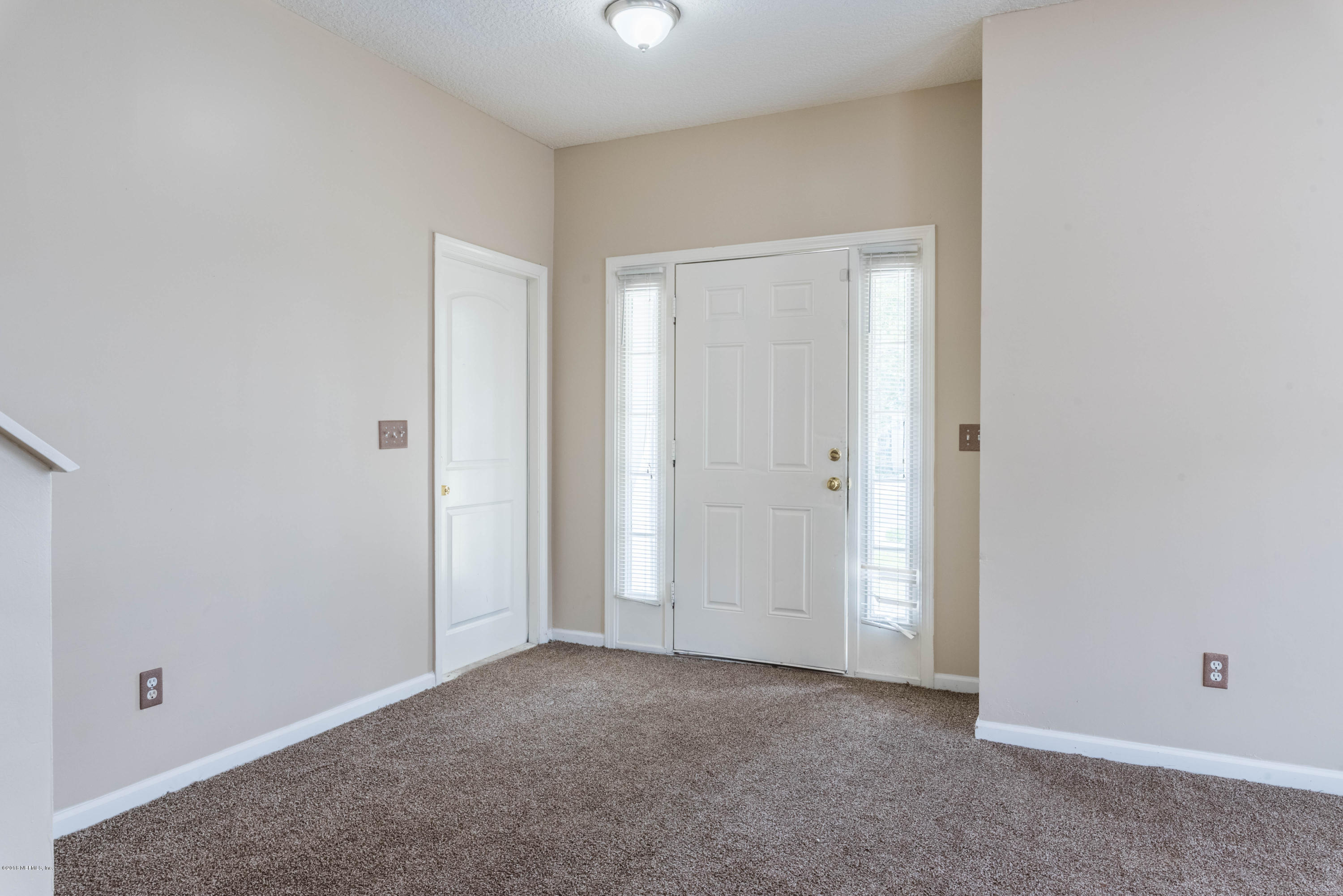 7070 Jammes Road Jacksonville, FL 32244 - Photo 5 of 25 7070 Jammes Rd-5