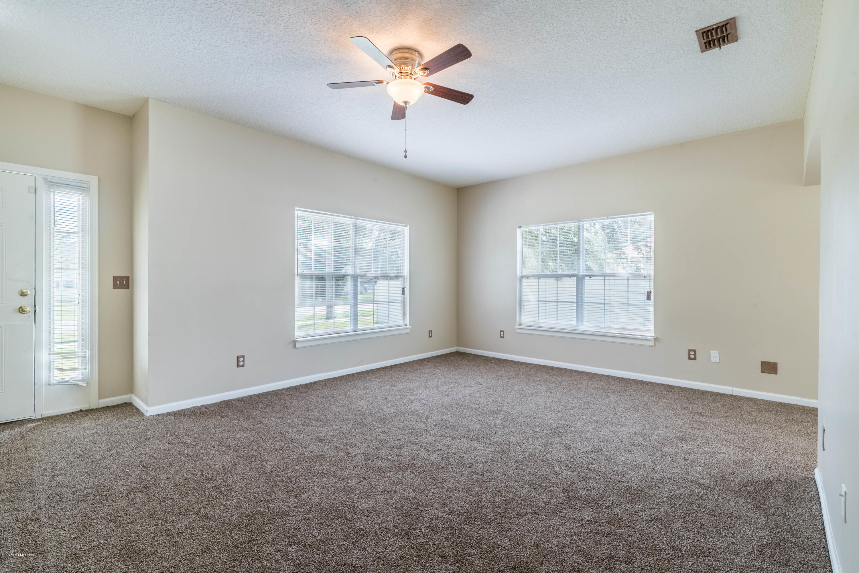 7070 Jammes Road Jacksonville, FL 32244 - Photo 7 of 25 7070 Jammes Rd-7
