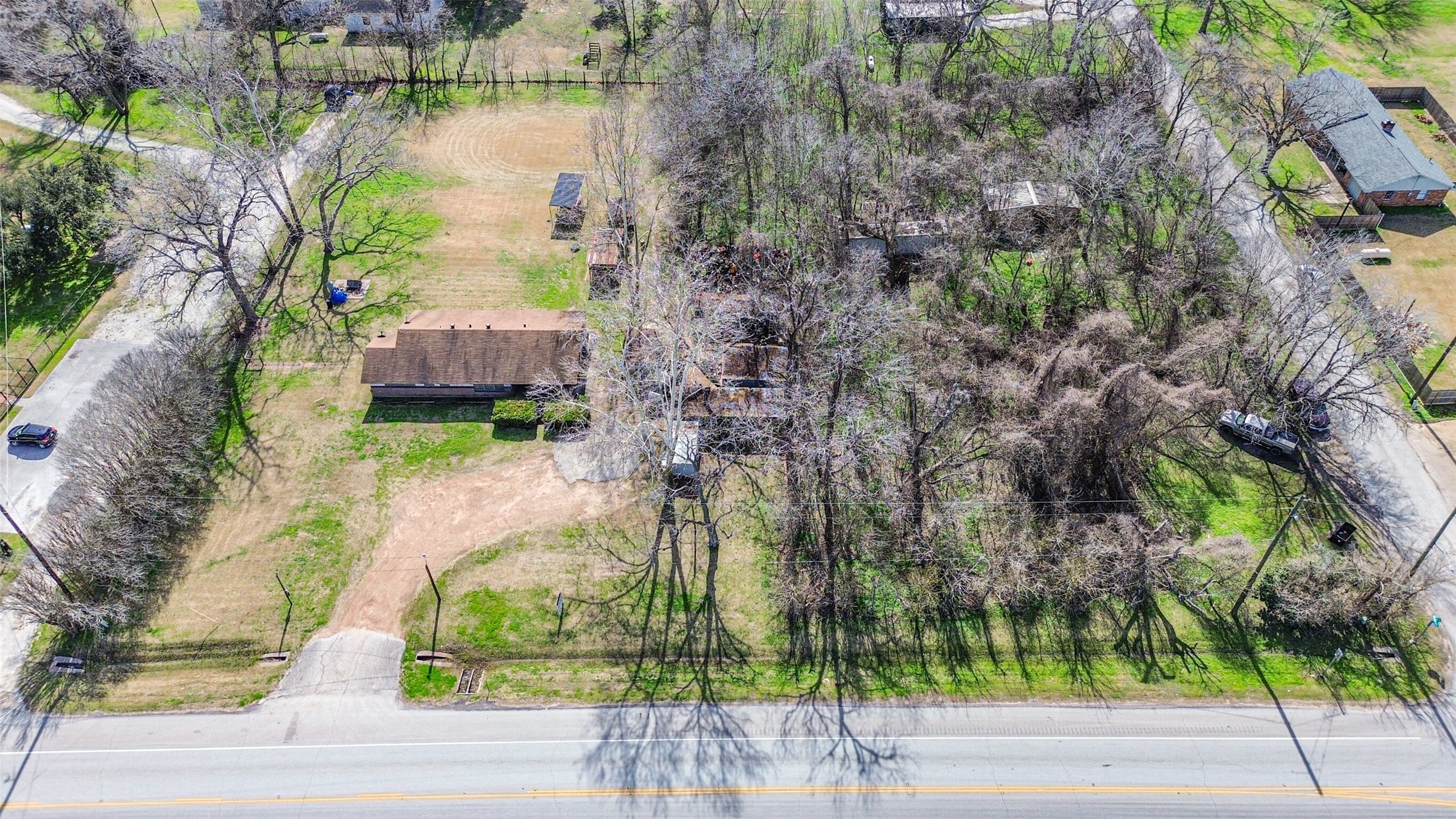35143 Farm To Market 1093 Simonton, TX 77485 - Photo 5 of 15 a backyard of a house with a yard and outdoor seating
