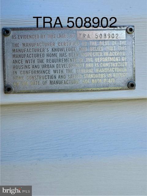 167 Woods Way Elkton, MD 21921 - Photo 29 of 46 Manufacturer Label #1