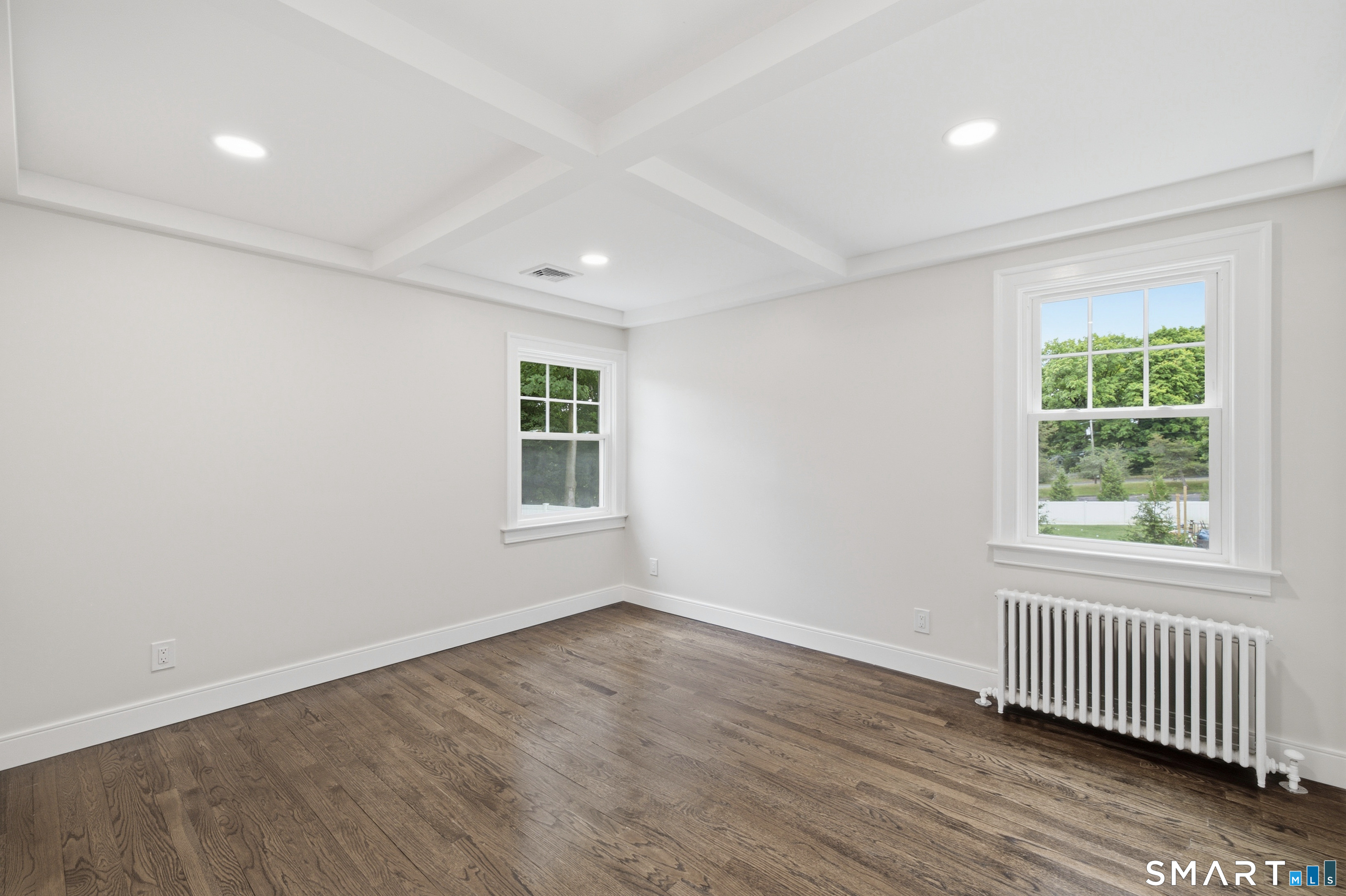 920 Mountain Road Bloomfield, CT 06002 - Photo 23 of 32
