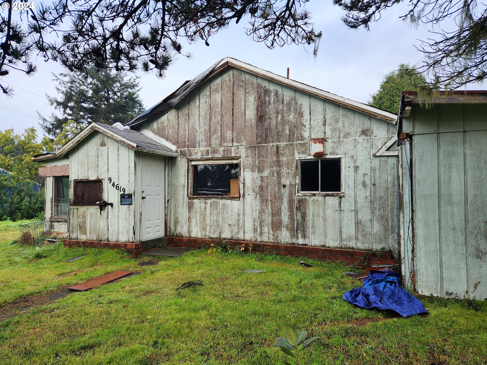 94619 Grange Road Gold Beach, OR 97444 - Photo 1 of 11 Gallery Image 1
