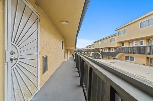 $599,000 | 770 West Imperial Avenue, El Segundo, CA 90245