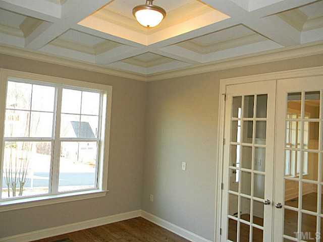 5008 Pomfret Point, Unit LT190 Raleigh, NC 27612 - Photo 3 of 25 Gallery Image 3