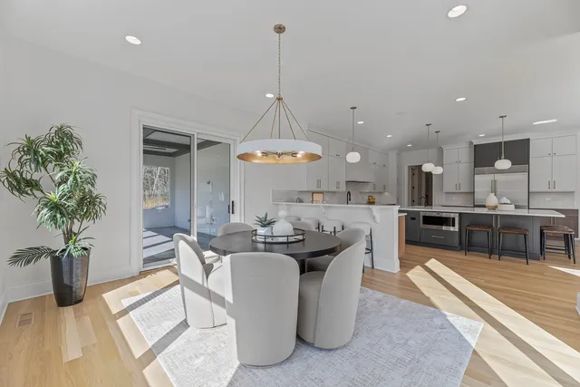 $3,299,000 | 106 Brookwood Lane, Lincolnshire, IL 60069