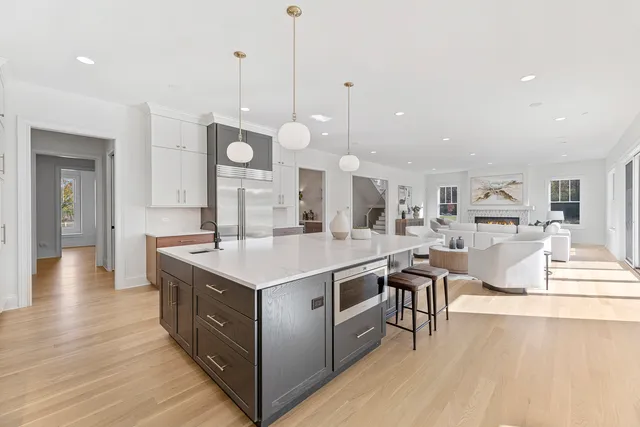 $3,299,000 | 106 Brookwood Lane, Lincolnshire, IL 60069