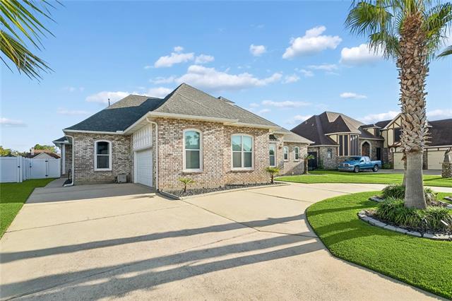 1533 Cuttysark Cove Slidell, LA 70458 - Photo 3 of 30
