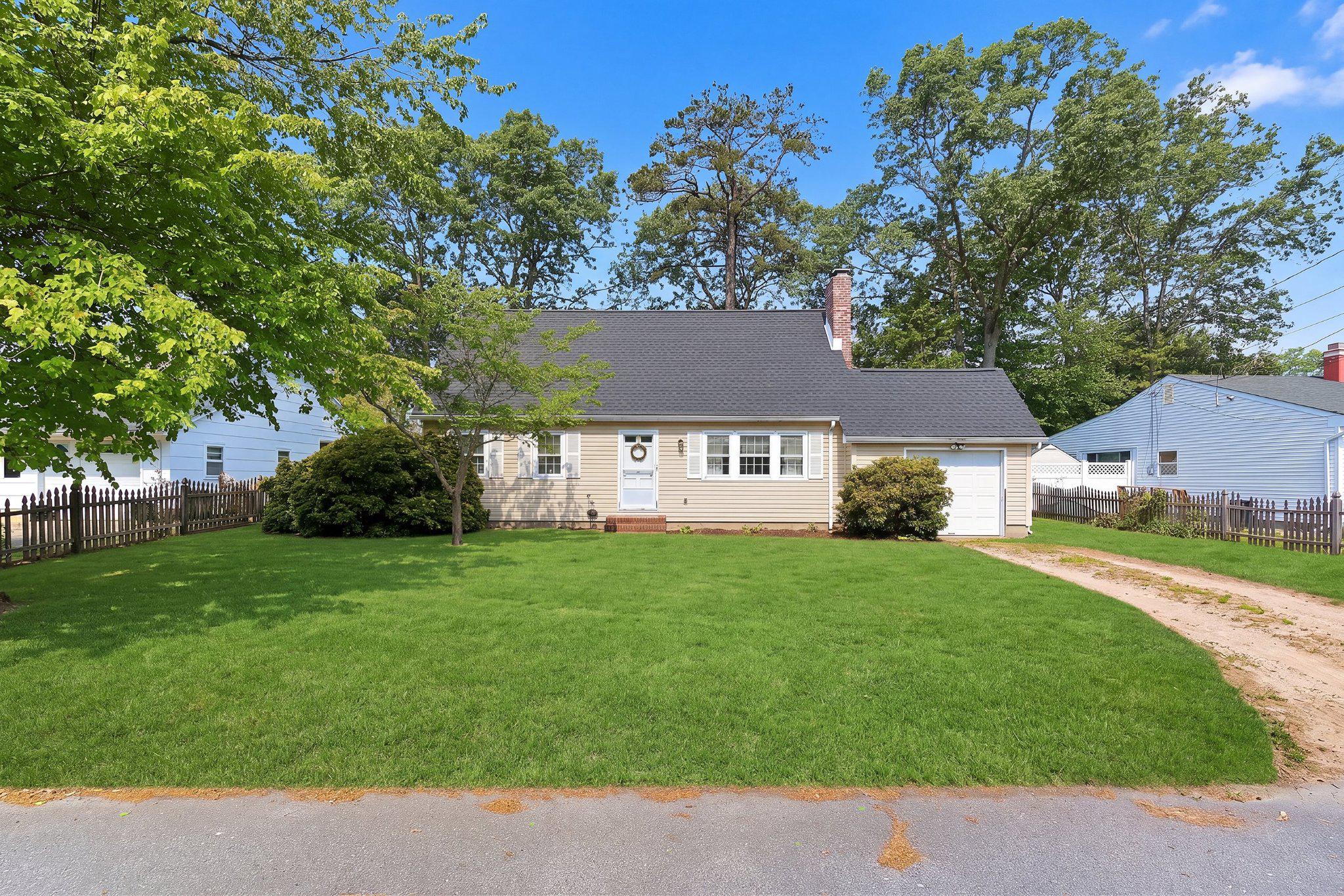 464 Newport Road Forked River, NJ 08731 - Photo 3 of 23 front view of a house with a yard
