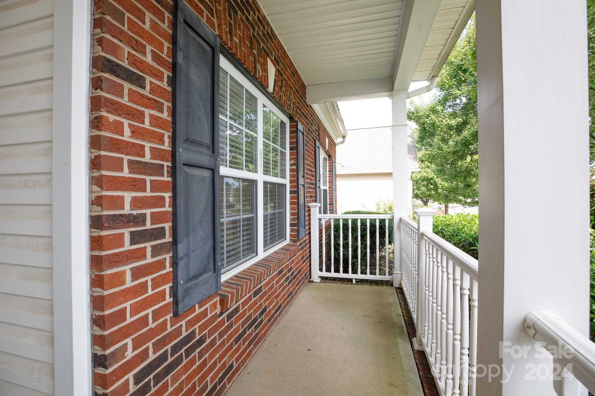 10492 Tintinhull Drive Fort Mill, SC 29707 - Photo 5 of 26