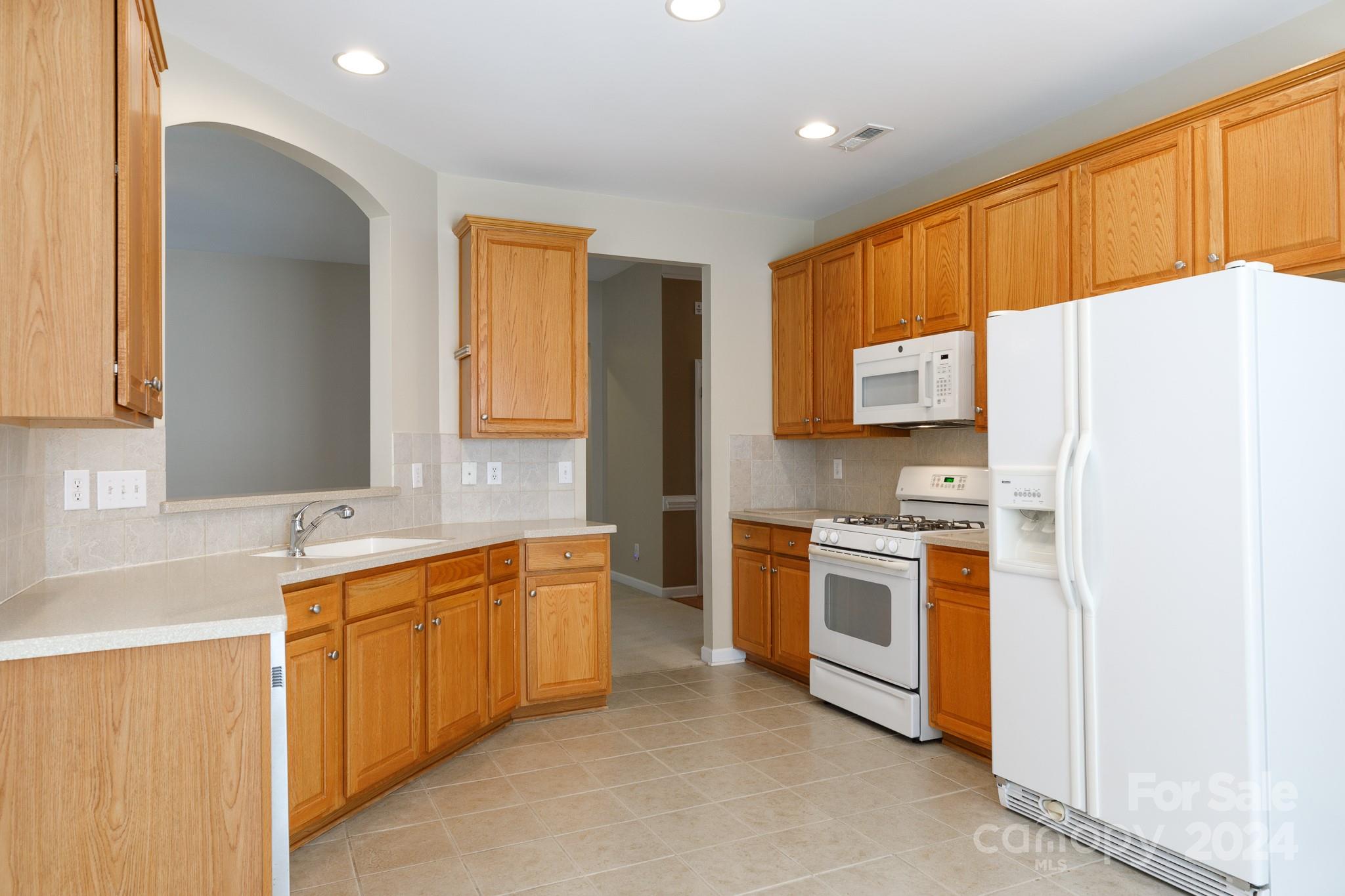 10492 Tintinhull Drive Fort Mill, SC 29707 - Photo 9 of 26