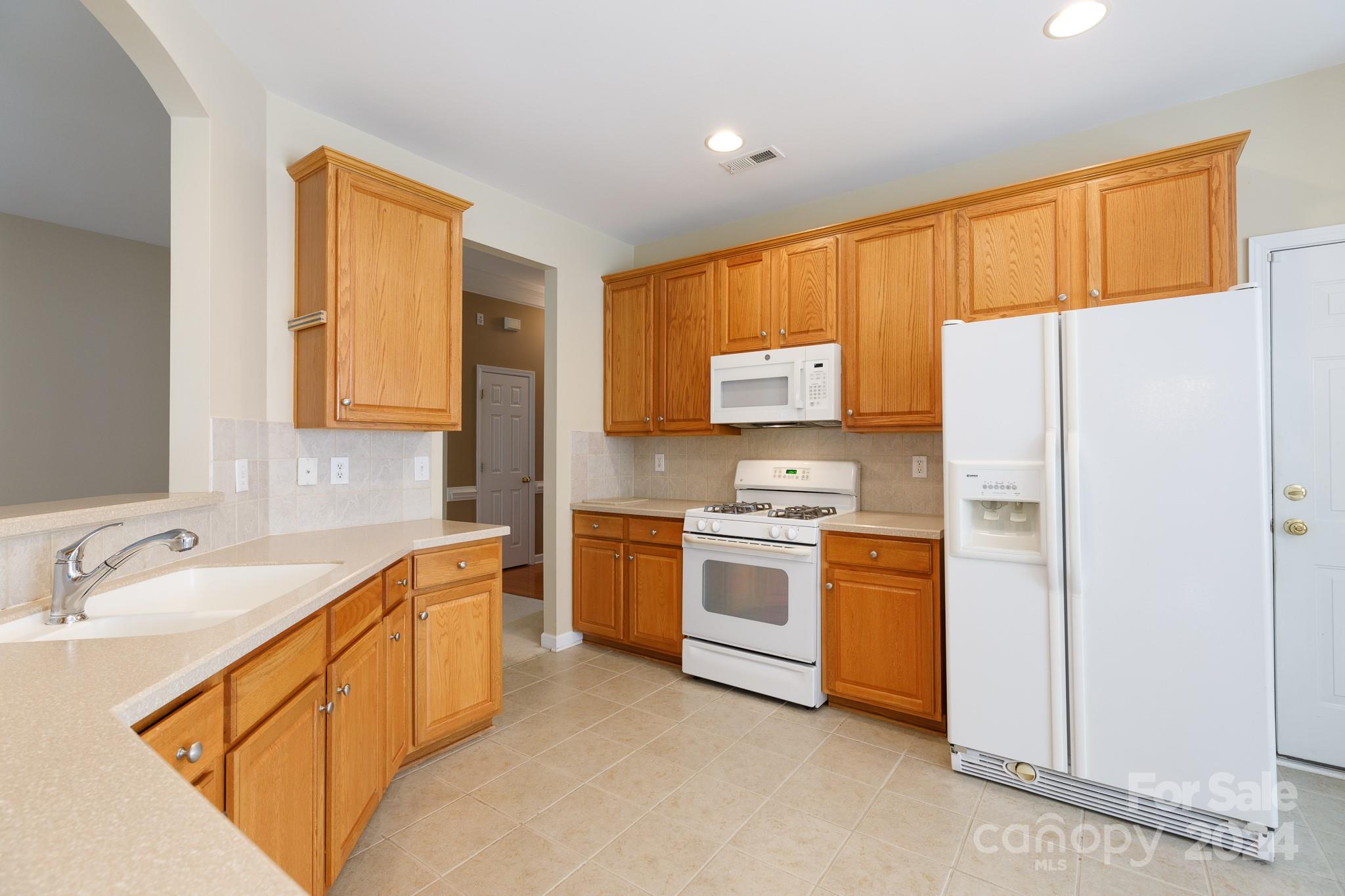 10492 Tintinhull Drive Fort Mill, SC 29707 - Photo 10 of 26