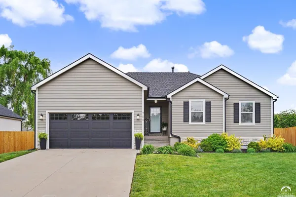 $415,000 | 709 Flame Way, Baldwin City, KS 66006