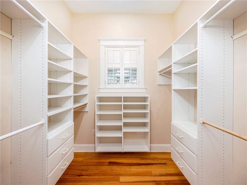 652 Oglethorpe Avenue St. Simons Island, GA 31522 - Photo 18 of 36