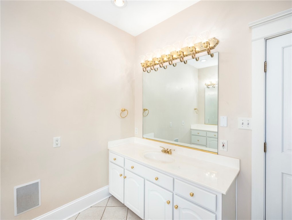 652 Oglethorpe Avenue St. Simons Island, GA 31522 - Photo 20 of 36