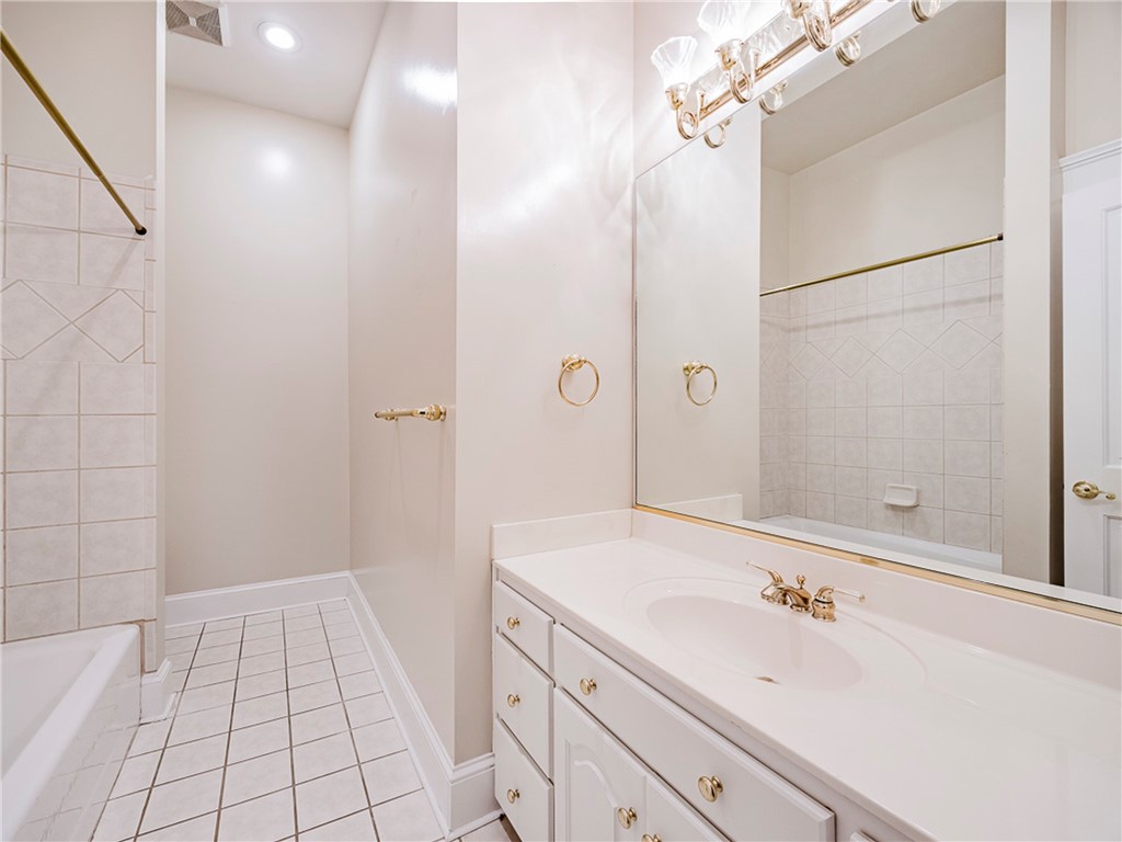 652 Oglethorpe Avenue St. Simons Island, GA 31522 - Photo 30 of 36