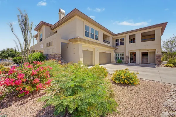$2,400 | 16800 East El Lago Boulevard, Unit 2033, Fountain Hills, AZ 85268
