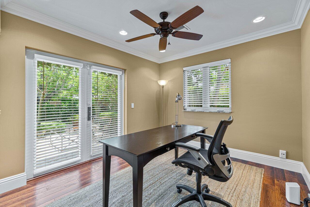 870 Northwest 7th Street Boca Raton, FL 33486 - Photo 30 of 38 020-870Northwest7thAvenue-BocaRaton-FL-3