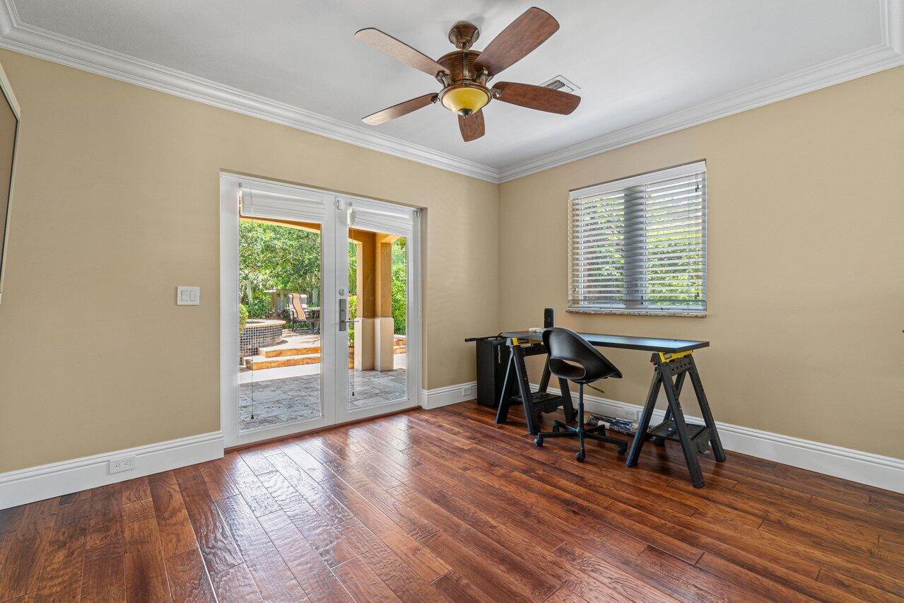 870 Northwest 7th Street Boca Raton, FL 33486 - Photo 31 of 38 022-870Northwest7thAvenue-BocaRaton-FL-3
