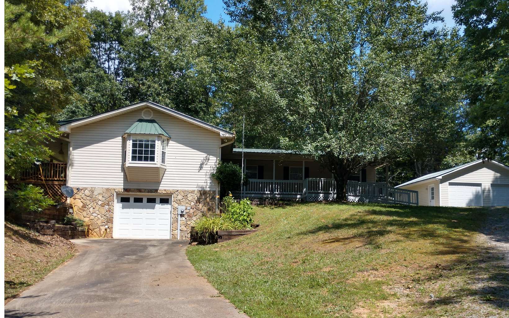 11 John's Ridge Road Blue Ridge, GA 30513 - Photo 1 of 1 Main View