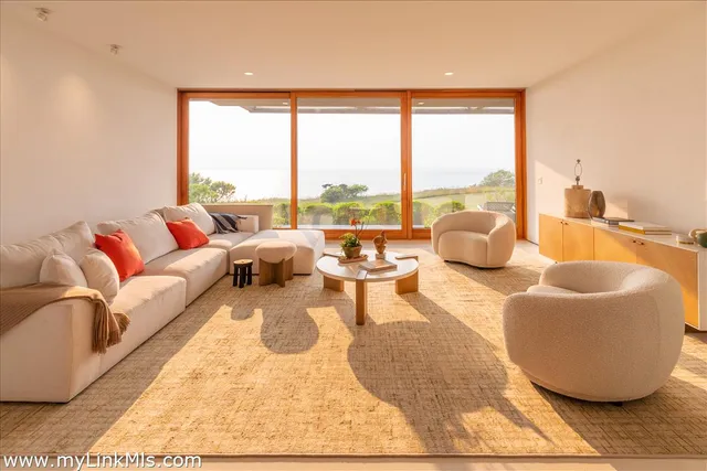 $22,950,000 | 60 Bartimus Luce Road, West Tisbury, MA 02568