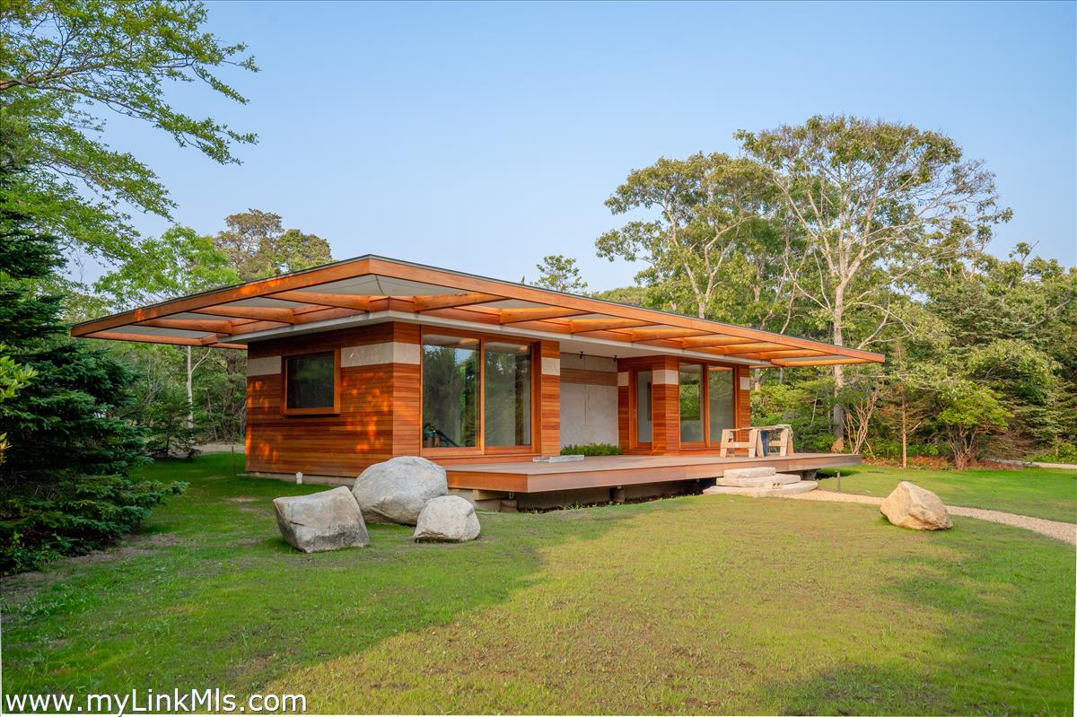 60 Bartimus Luce Road West Tisbury, MA 02568 - Photo 31 of 32