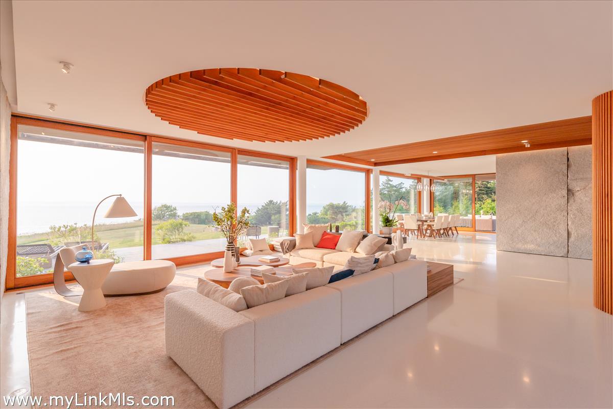 60 Bartimus Luce Road West Tisbury, MA 02568 - Photo 8 of 32